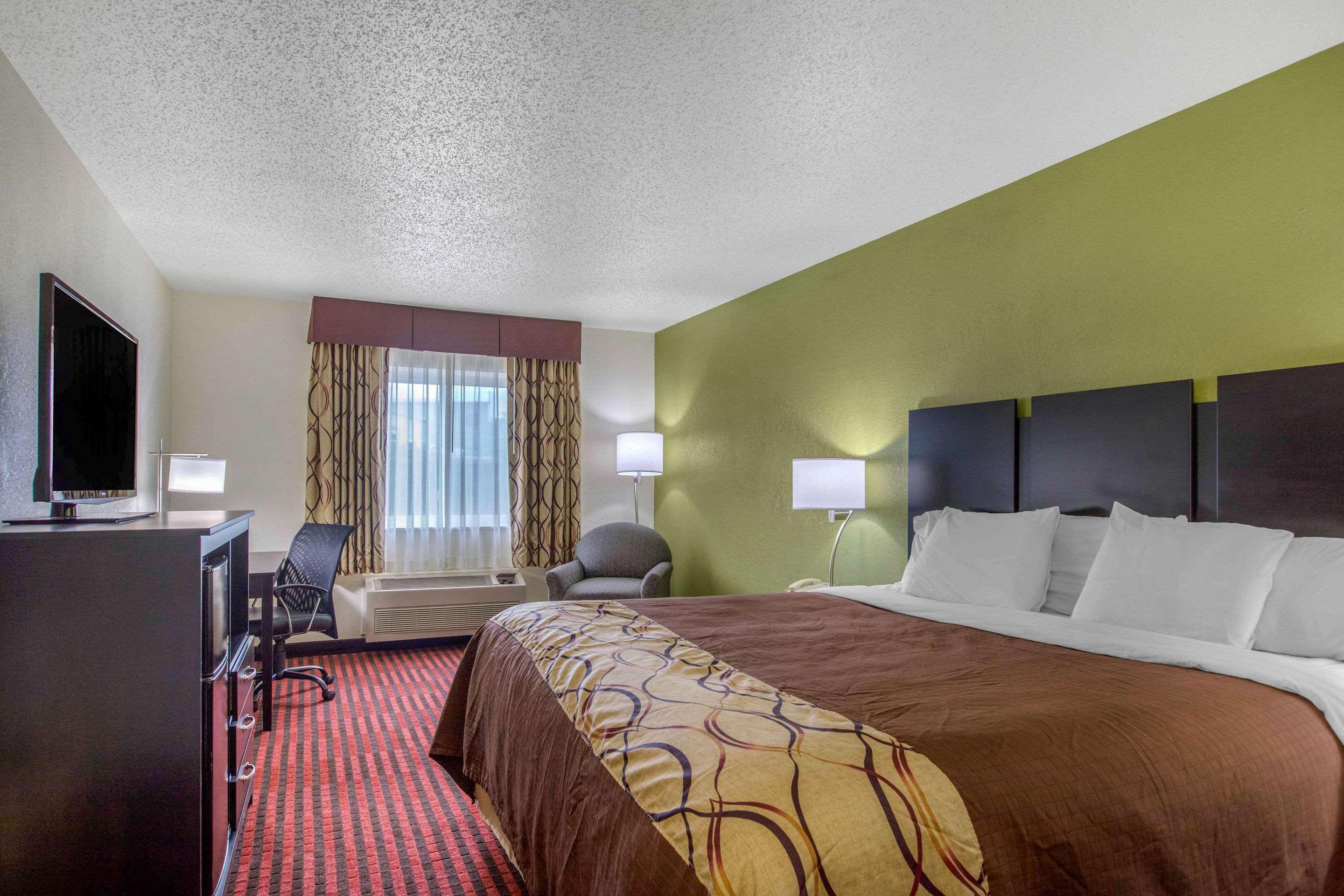 Rodeway Inn Coopersville Экстерьер фото